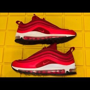 Nike Air Max 97 Ultra 17 size 7.5